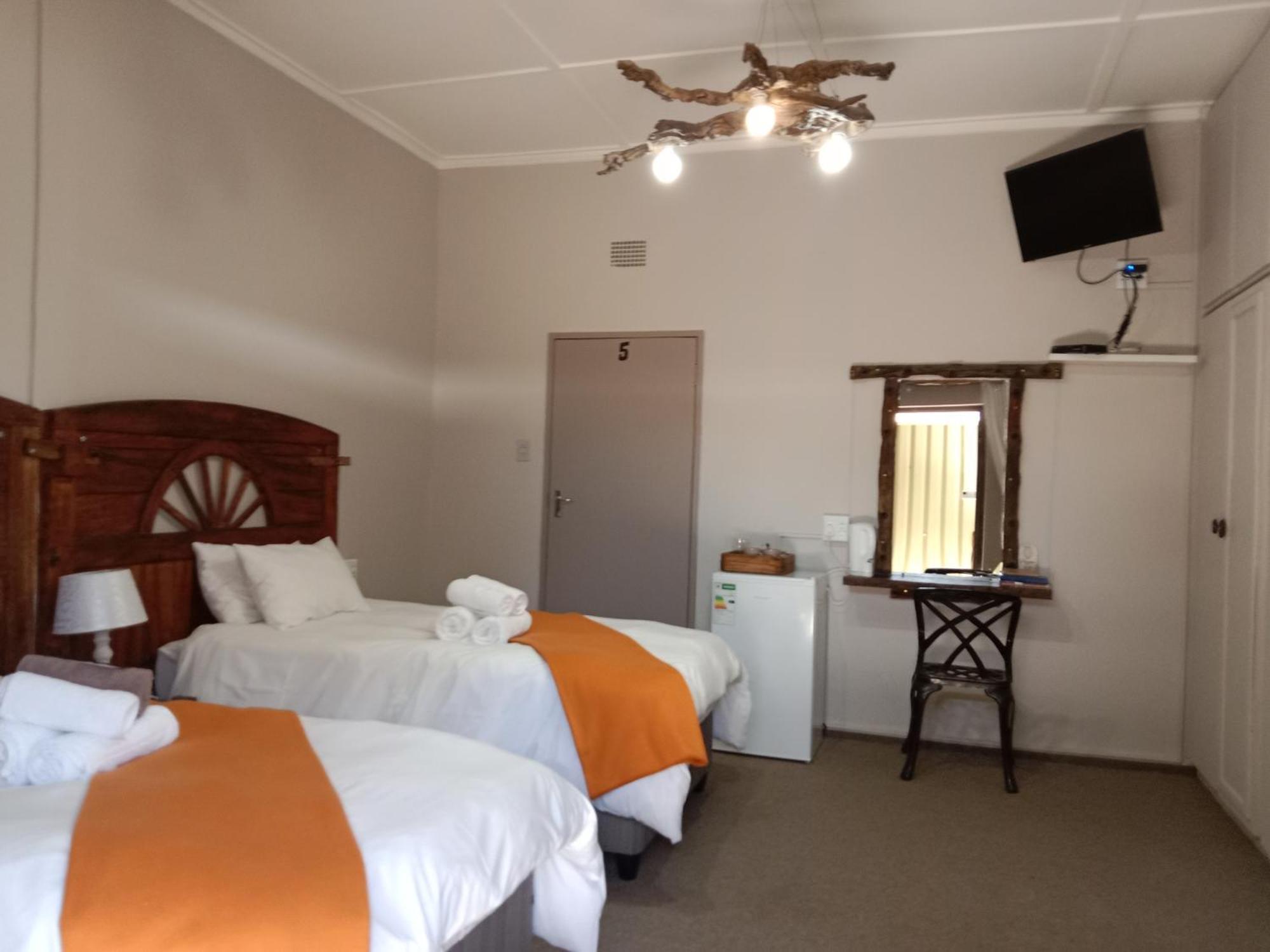 Die Windpomp Guesthouse Gobabis Exterior photo