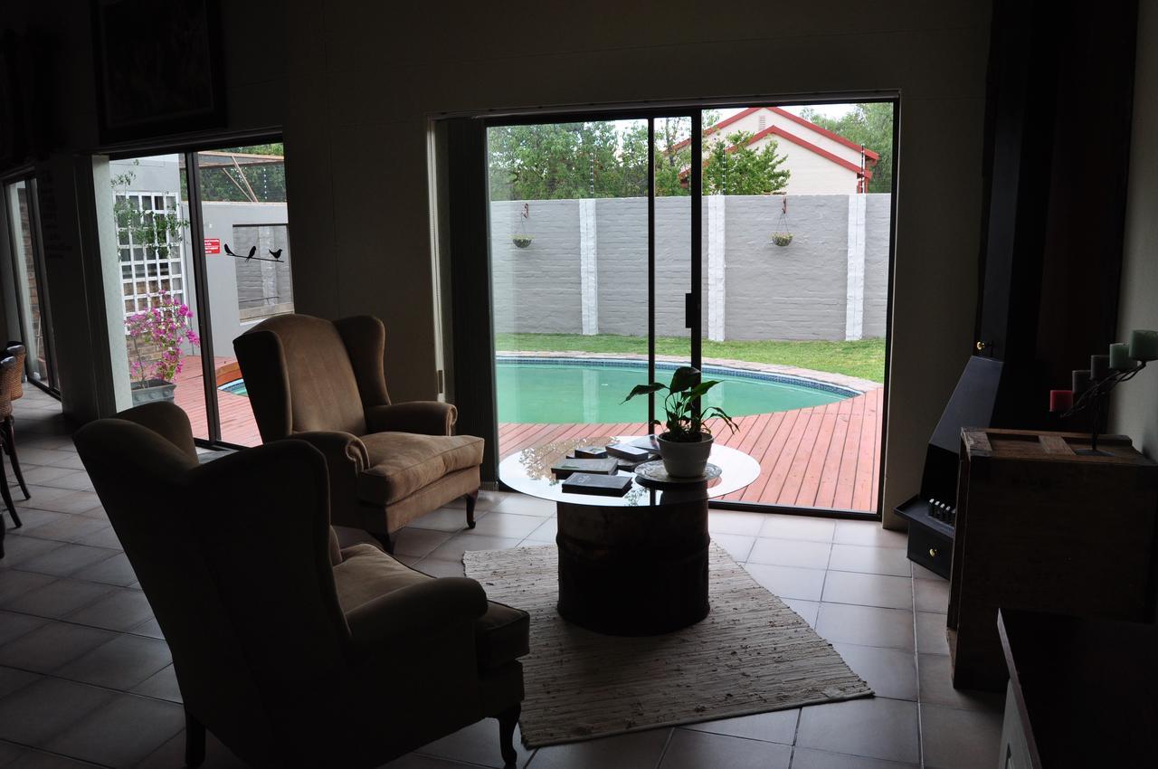 Die Windpomp Guesthouse Gobabis Exterior photo