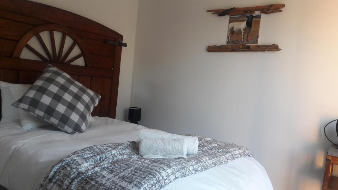 Die Windpomp Guesthouse Gobabis Exterior photo