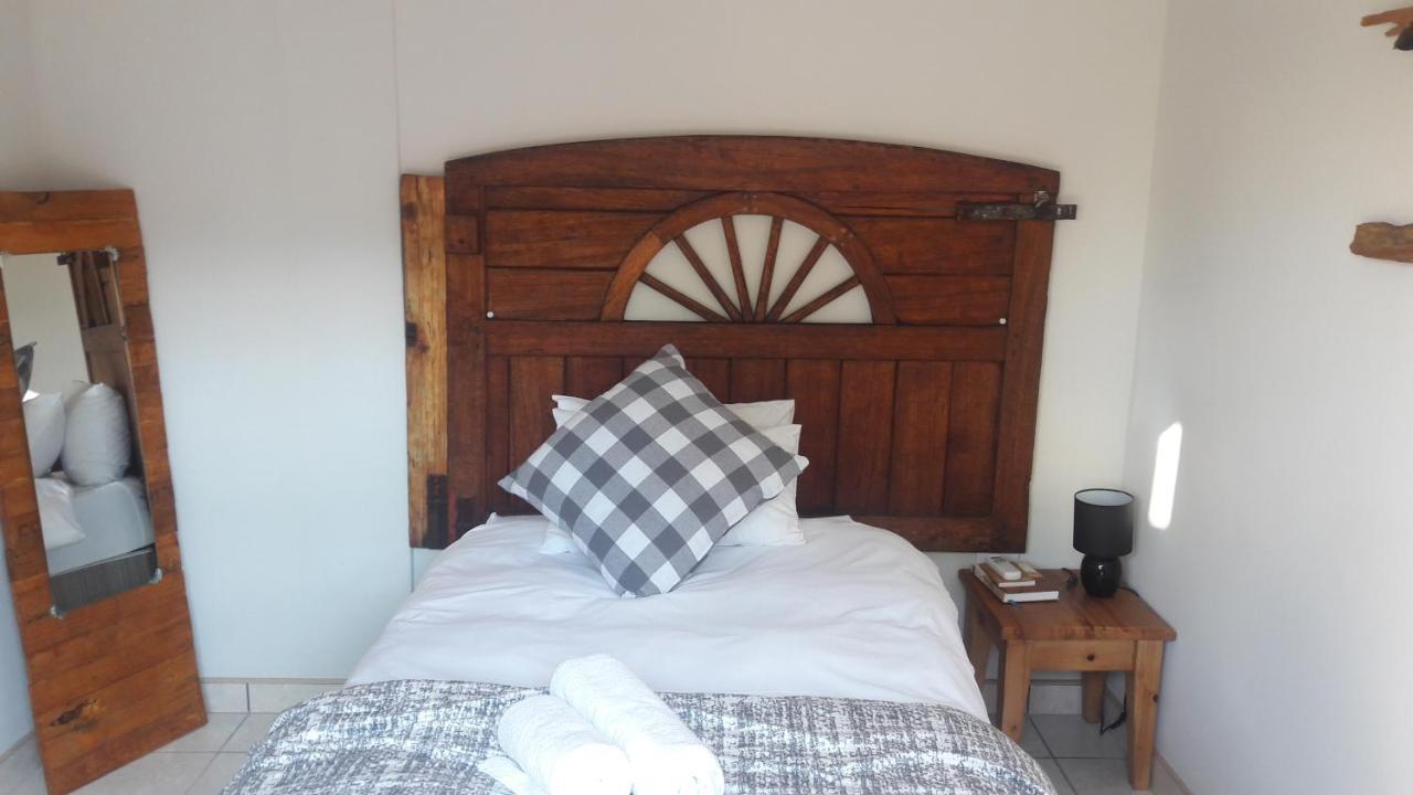 Die Windpomp Guesthouse Gobabis Exterior photo