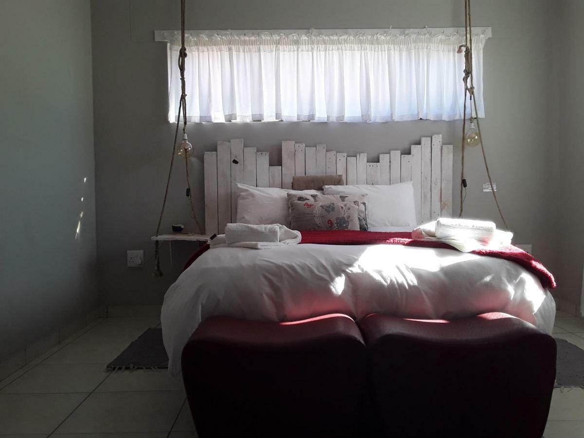 Die Windpomp Guesthouse Gobabis Exterior photo